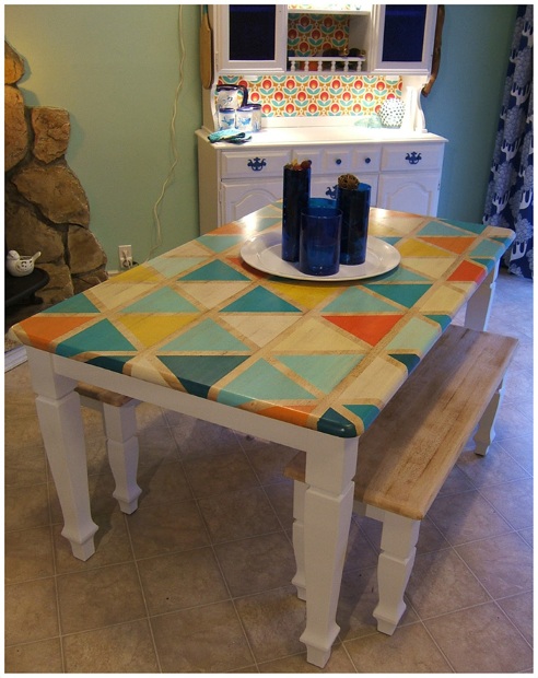 Image source: http://ninered.blogspot.com.au/2013/01/how-to-diy-triangle-pattern-kitchen.html